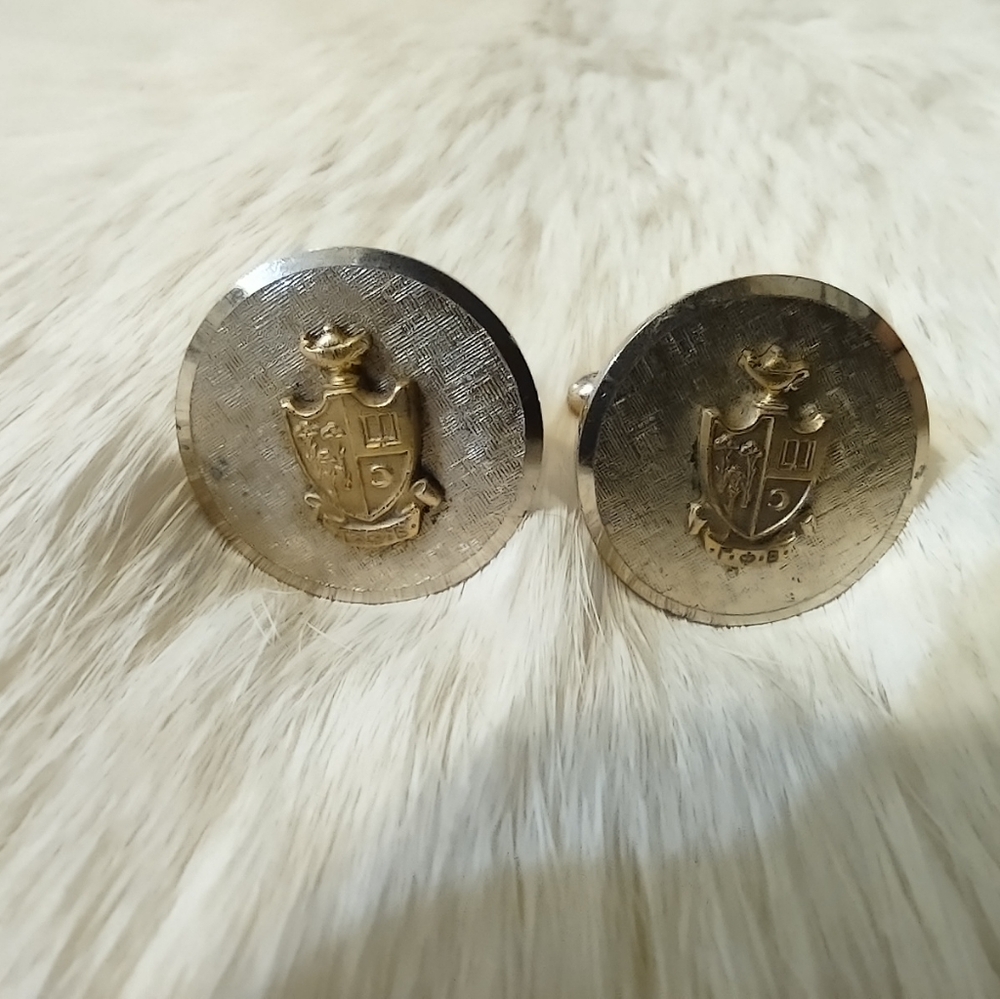 Gamma Phi Beta Sorority Gold Crest Cufflinks